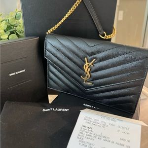 Auth. YVES SAINT LAURENT Small Envelope Cross Body